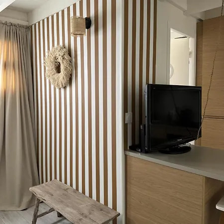 Maison Cosy, Wifi Terrasse, Proche Plage, Gare, Centre Будинок відпочинку